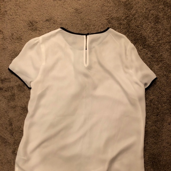 White blouse with black tie in front - Picture 4 of 4